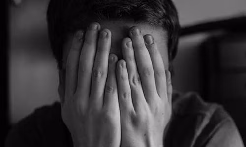 Đắng lòng cha mẹ có con gái giỏi giang lấy kẻ sở khanh Dang long cha me co con gai gioi giang lay ke so khanh