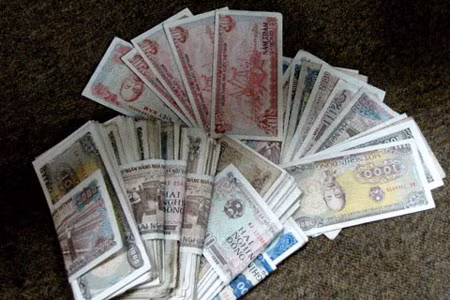 Nhung vat dai ky khong duoc mang vao nha tranh gap tai hoa