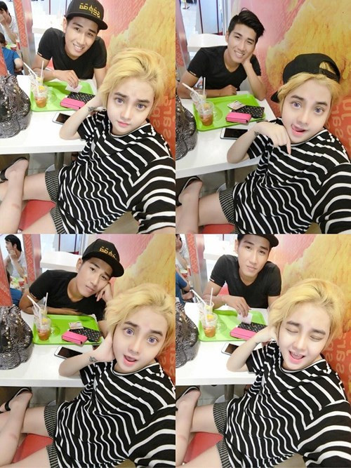 Không ngại ngần, cả hai thường xuyên khoe ảnh tình cảm lãng mạn của mình trên facebook. Cặp đôi bày tỏ: "Tình yêu đồng giới trong xã hội tại thời điểm này vẫn chưa hoàn toàn được công nhận. Tuy nhiên chúng mình chưa bao giờ e ngại trước vấn đề đó. Cả hai tin tưởng vào tình yêu hiện tại cũng như sự lựa chọn của mình”.