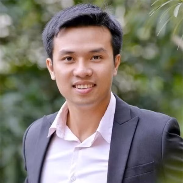 Hình ảnh cậu bé Quang "sọt" hiện tại.