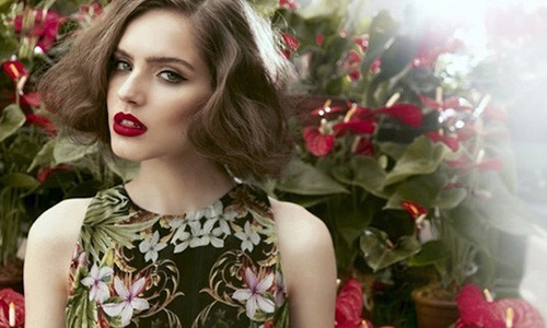 Nguoi co tuong mat nay, at huong so lam 