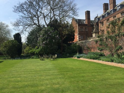 Không gian sinh hoạt ngoài trời của sinh viên.