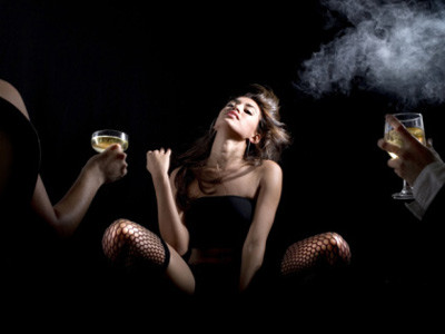 Chỉ vì tin vào lời gái vũ trường mà 2 "ông trùm" giang hồ thanh toán lẫn nhau.(Ảnh minh họa)