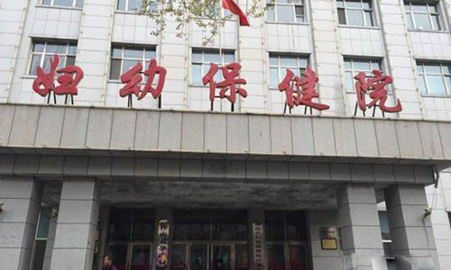 Nhieu tre so sinh bi danh cap ngay trong benh vien Trung Quoc