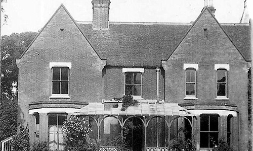 Chuyen kinh di ve 3 hon ma dang so nhat the gioi