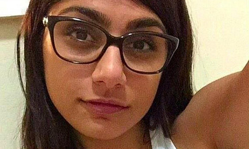 Tranh cai khung khiep “ngoi sao khieu dam noi tieng nhat the gioi“