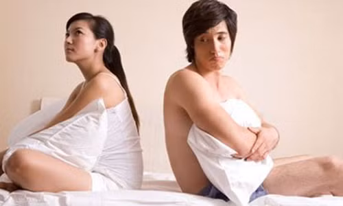 Chang gay va con ac mong khi dem xuong voi co vo gan 1 ta