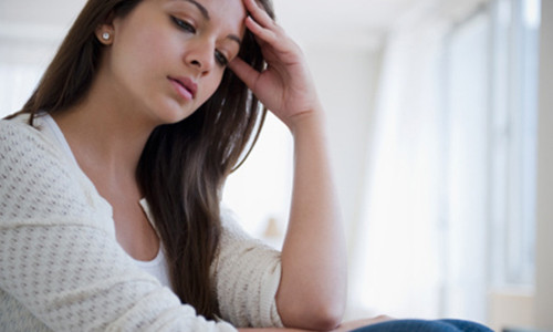 Khi vừa đến nhà nghỉ, đang đứng mở cửa phòng thì tôi thấy một cặp đôi đang dìu nhau tiến đến cánh cửa phòng đối diện. Tôi giật mình khi người đàn ông gọi tên mình và nhận ra người yêu cũ. Ảnh minh họa.