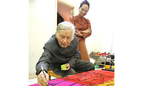 Chuyen tinh chu chau cua ai nu nha van Nguyen Tuan