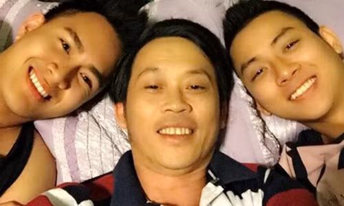 Hình ảnh Hoài Linh chia sẻ cách đây ít giờ.