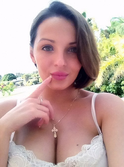 Cô là một siêu mẫu nổi tiếng tại Slovakia.