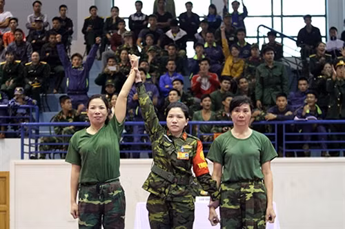 Cuộc đấu luôn có người chiến thắng.