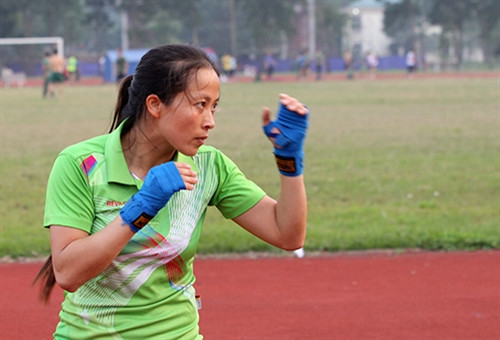 "Khởi động trước trận đấu".