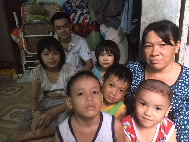 Nguoi me don than cua 11 tre rung roi khi nghe cau noi cua con-Hinh-3