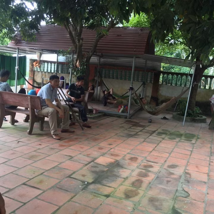 Thanh Hoa: Y si chi thay duoc bong bang ma xung chua duoc bach benh