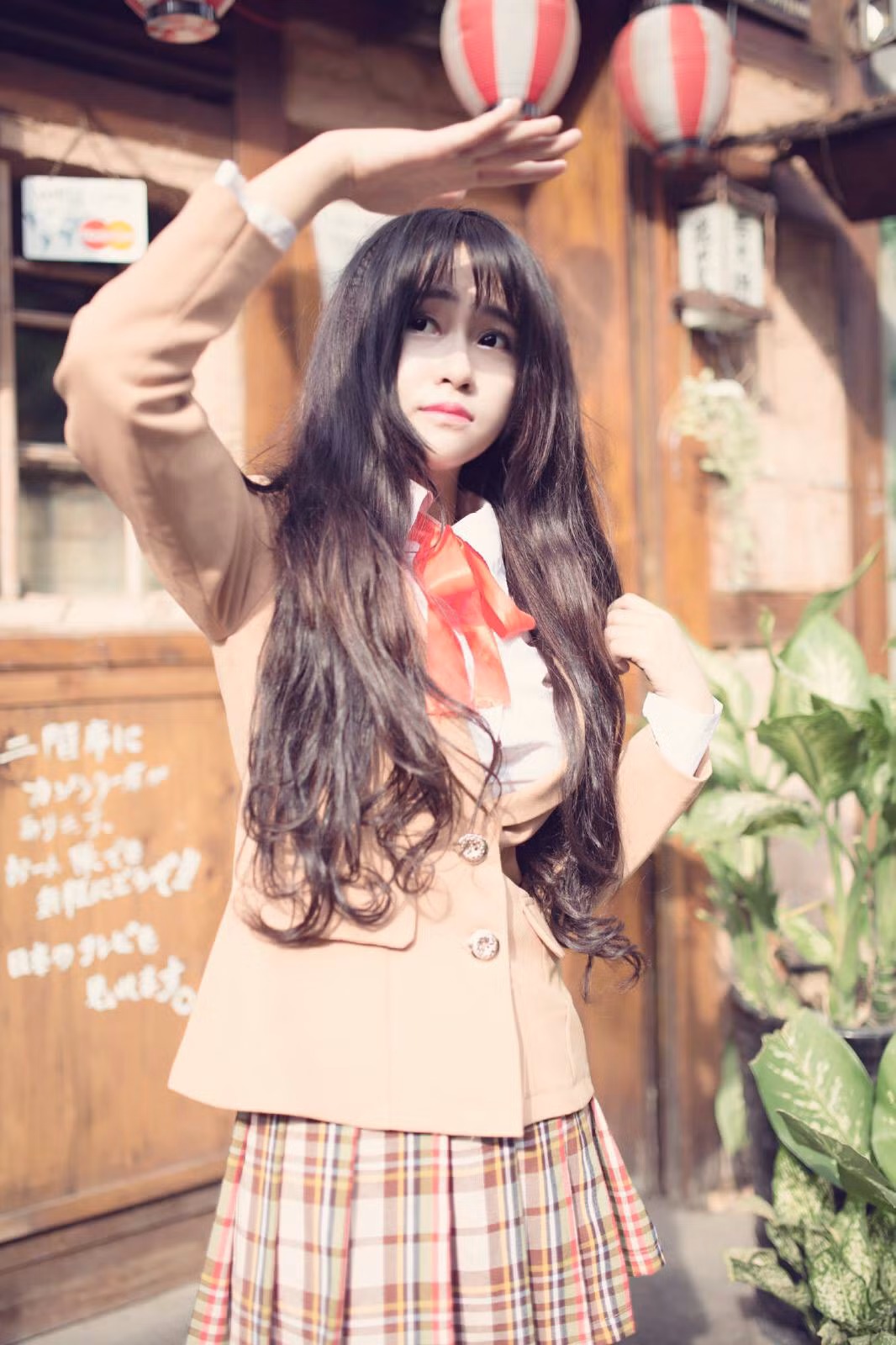 Sở hữu gương mặt baby, cô nàng 22 tuổi bị nhiều người lầm tưởng vẫn đang là học sinh cấp 3.