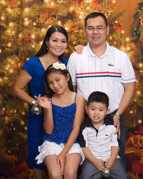 Gia đình nhỏ hạnh phúc của Ngọc Huyền, cô hiện tại đã có hai con (một trai và một gái).