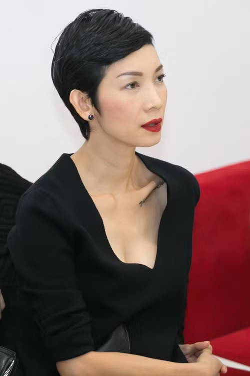 Xuân Lan tỏ ra khó tính không kém trong khâu tuyển chọn mẫu nam bởi cô là người có nhiều năm kinh nghiệm trong làng catwalk.