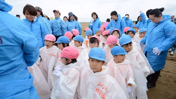 Vi sao tre em Nhat binh tinh truoc thien tai?-Hinh-2