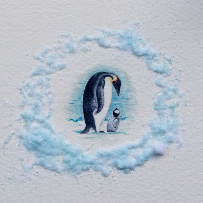 Hai chú chim cánh cụt đáng yêu được vẽ rất sống động.