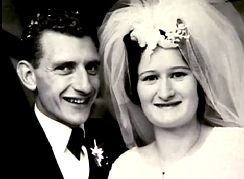 Dù John mang tiếng là cựu tù nhân từng giết người, một phụ nữ vẫn kết hôn với anh. Họ sinh hai đứa con. Có gia đình hạnh phúc và công việc ổn định, John thường xuyên rơi vào trạng thái trầm uất do sự bất công mà ông phải hứng chịu. Quá chán nản với cuộc sống, John uống nhiều viên thuốc ngủ, chui vào xe hơi và phóng xe xuống một vực sâu để tự sát. Nhưng ông không chết.