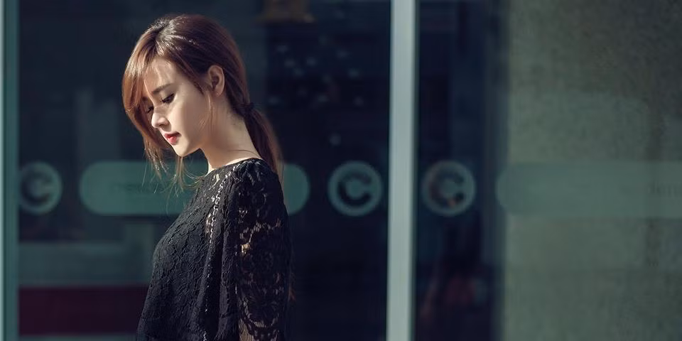 Hotgirl Midu "Trái tim của nắng".