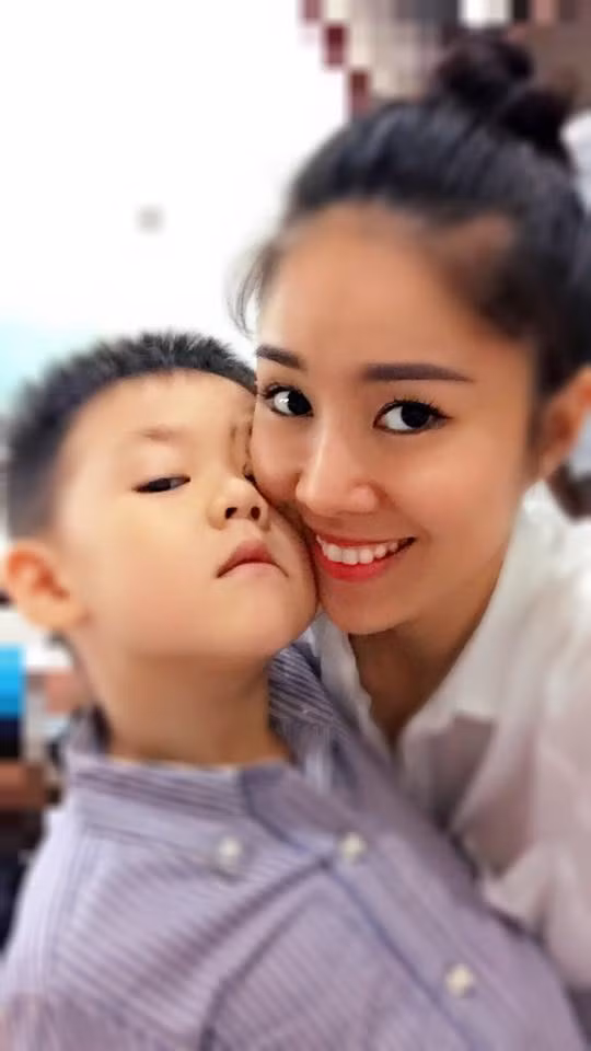 Diễn viên Lê Phương "Ngày đầu tiên vào lớp mới! Học.. Để thành Nhân, Con nhé!".