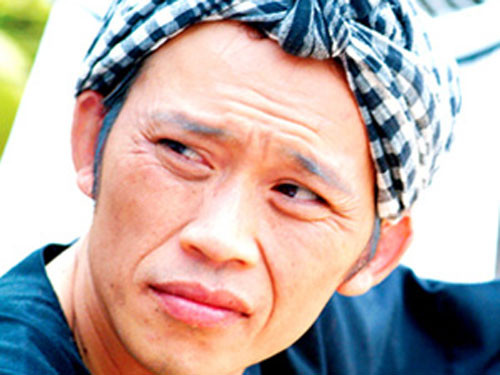 Anh đã từng nổi đóa lên khi có thông tin cho là được chia sẻ từ ca sĩ Dương Triệu Vũ là anh đựng kim cương bằng lon bia, cát sê số 1 số 2.