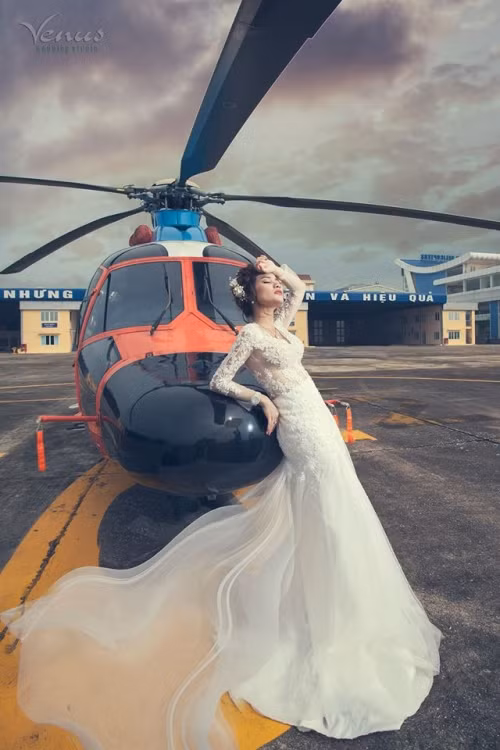 Nói về những ý kiến tranh luận trái chiều của cộng đồng mạng, nhiếp ảnh gia Sơn Hải cho biết: “Mỗi người có một ý kiến khác nhau nên mình không mấy bận tâm. Bên cạnh đó, mình cũng rất vui khi được mọi người quan tâm nhiều đến vậy”.