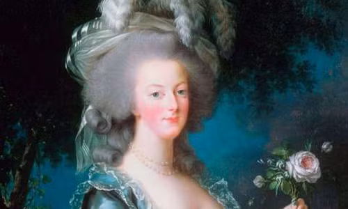 Chuyen chua ke ve hoang hau 