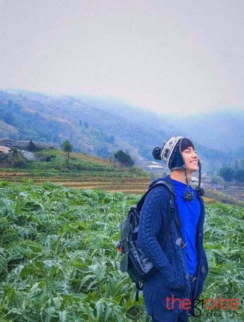 Anh chàng chia sẻ thêm: "Hy vọng trong phần mới của 5s online các bạn khán giả hãy xem và ủng hộ cho Dũng cũng như cho ekip nhé vì bọn mình luôn hết sức để cho ra những tập phim hay, ý nghĩa mang lại nhiều điều trong cuộc sống".