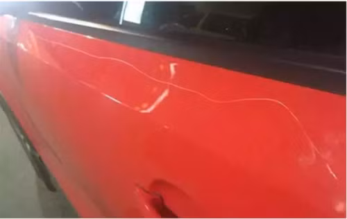 Vết rạch trên xe ô tô và cái kết đầy ấm áp (Ảnh minh họa).