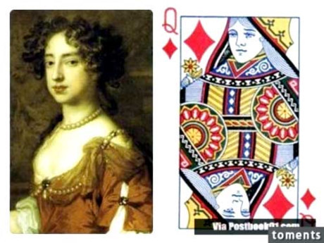 Trên quân bài Q rô là hoàng hậu Rachel. Theo Kinh thánh Genesis, Rachel là vợ thứ hai của Jacob, tổ tiên của người Do Thái, bà là người vợ mà ông yêu quý nhất. Bà cũng chính là em gái của Leah, người vợ đầu tiên của Jacob.