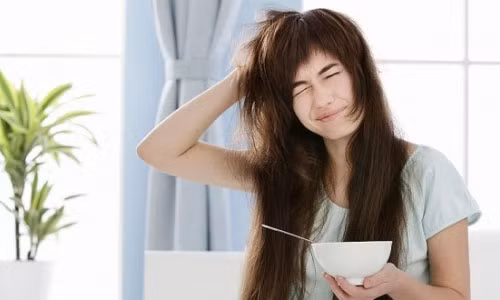 Xem tuong nguoi qua cu chi thoi quen giao tiep hang ngay