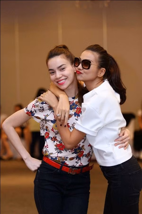 Hồ Ngọc Hà - Thanh Hằng, cặp tri kỷ "thoang thoảng hoa nhà mà thơm lâu".