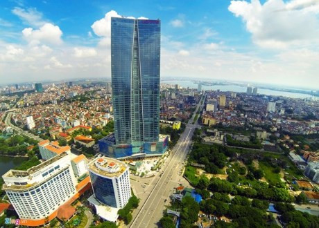 Khu vực quận Ba Đình nơi có tòa nhà Lotte Hanoi Center mới khánh thành vào dịp 2/9/2014. Tòa nhà 65 tầng (267 m) này trở thành công trình cao thứ nhì ở Việt Nam. Tổng vốn đầu tư lên đến hơn 400 triệu USD.