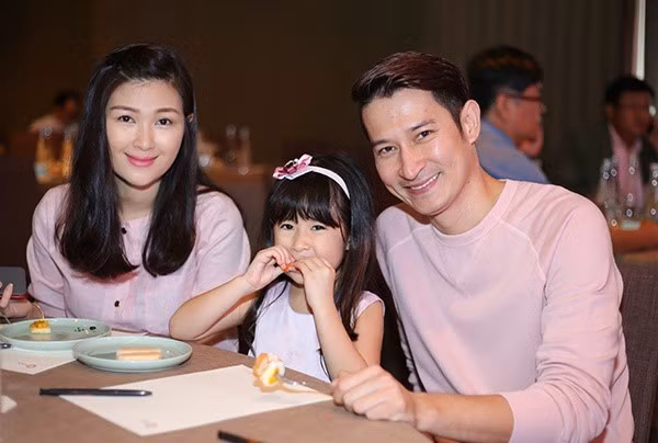 Mac Anh Thu chua thuc su tin Huy Khanh sau 5 nam song chung