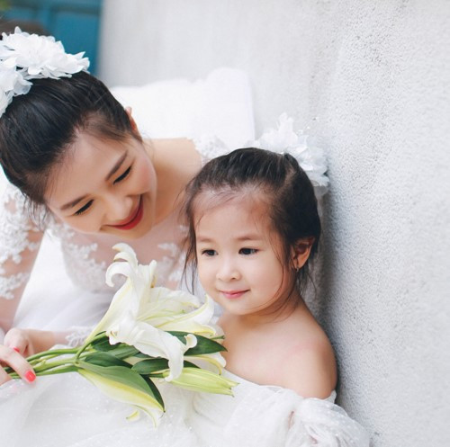 Mac Anh Thu chua thuc su tin Huy Khanh sau 5 nam song chung-Hinh-3