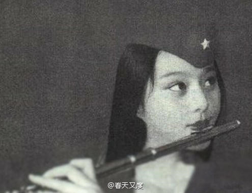 Theo thời gian, nhan sắc nữ diễn viên ngày càng mặn mà.