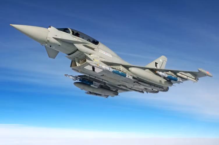 Eurofighter Typhoon sử dụng một hệ thống phòng thủ cực kỳ tinh vi tên là Praetorian. (Ảnh: eurofighter)