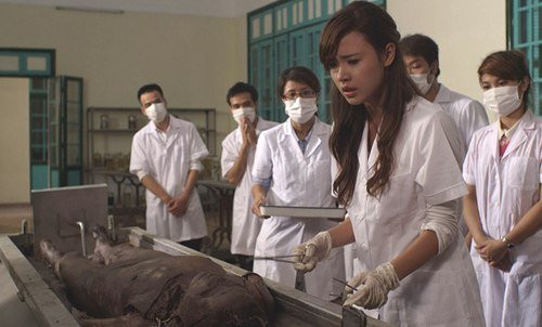 Xem hot girl Midu lot xac tu trong sang den tao bao-Hinh-4