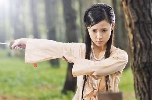 Xem hot girl Midu lot xac tu trong sang den tao bao-Hinh-3