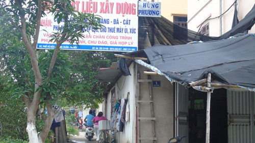 Khuôn viên Dự án nhà ở Quốc hội cũng bị lấn chiếm. Ảnh: Xuân Ân.