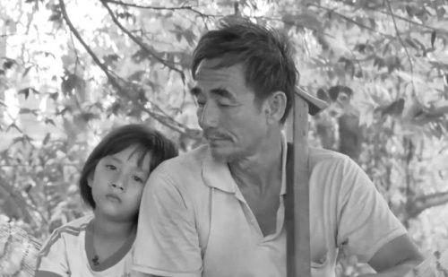 Với người cha tàn tật ấy, bé Diễm My là niềm trăn trở lớn nhất.