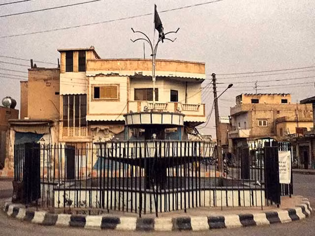 Quảng trường trung tâm ở thị trấn Syria, Tal Abyad, nơi IS từng tổ chức hành quyết các nạn nhân.