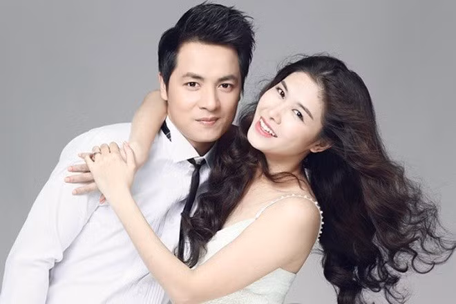 Bên cạnh sự nghiệp âm nhạc gặt hát được nhiều thành công, ca sĩ Đăng Khôi còn “viên mãn” với hạnh phúc gia đình là hot girl Thủy Anh và một cậu con trai. Bà xã của ngôi sao làng giải trí Việt là người lãng mạn và có gu thời trang sành điệu. Trong lần sinh nhật của ông xã, Thủy Anh đã chia sẻ món quà sinh nhật cùng những lời yêu thương ấm áp.