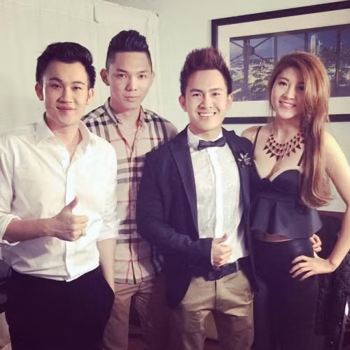 Anh chàng gọi Dương Triệu Vũ là “Chú út” và thỉnh thoảng xuất hiện cùng nam ca sĩ ở một vài sự kiện.