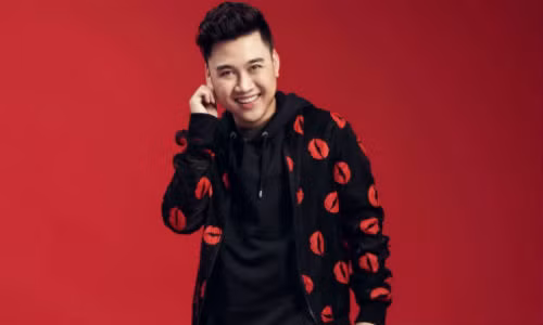 Chàng ca sĩ, diễn viên Don Nguyễn.