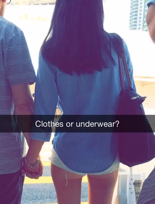 Mùa hè đến rồi, chắc hẳn nhiều người sẽ hốt hoảng khi lại liên tục bắt gặp những kiểu quần khoe vòng 3 lồ lộ.