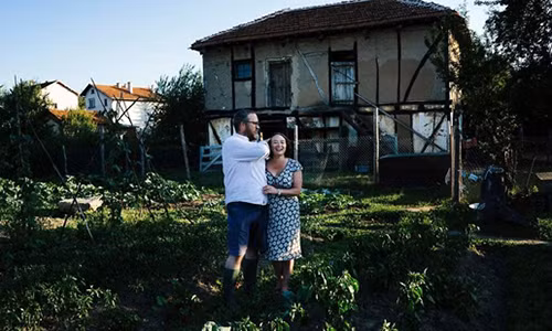 Cuoc song trong mo tai nuoc ngheo nhat chau Au